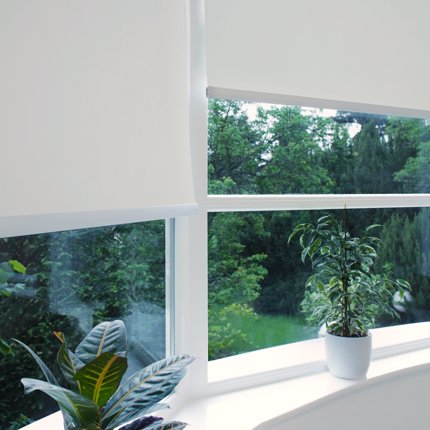 Inspirace Тканевые рулонные шторы Verra Metal – для пластиковых окон, оконных европакетов и других типов окон

